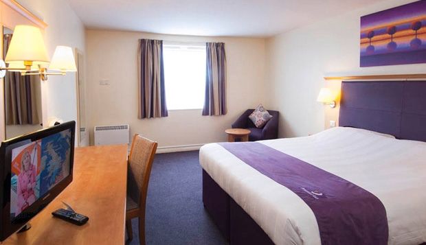 Premier Inn Birmingham City - Aston Екстериор снимка